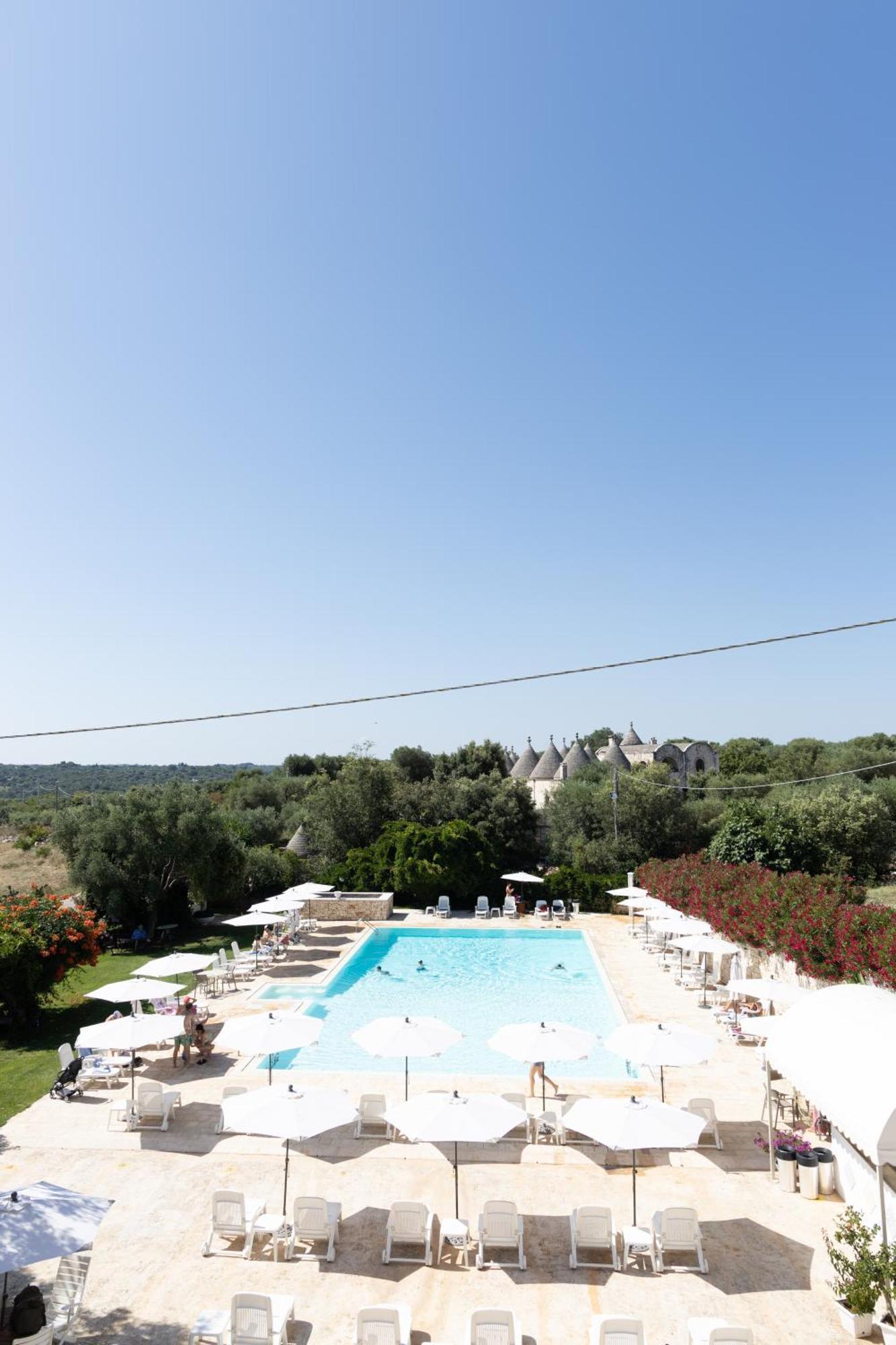 Residenza Aurora Aparthotel Ostuni Bagian luar foto