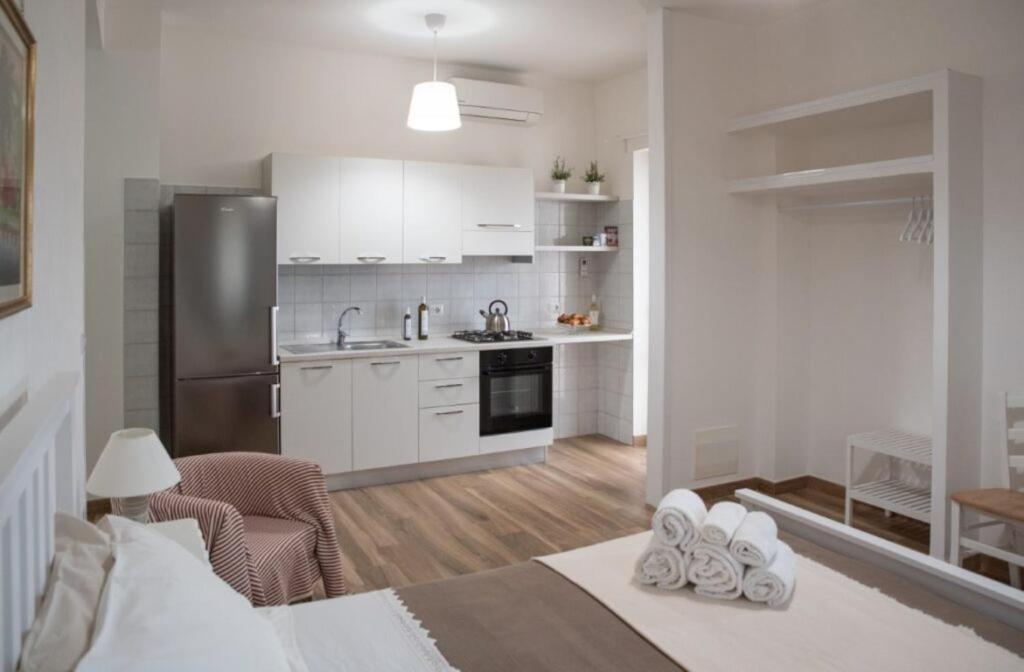 Residenza Aurora Aparthotel Ostuni Bagian luar foto