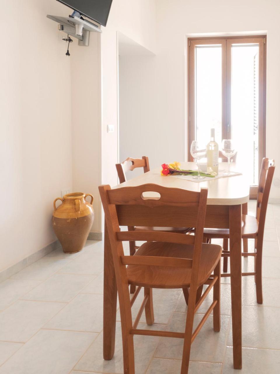 Residenza Aurora Aparthotel Ostuni Bagian luar foto